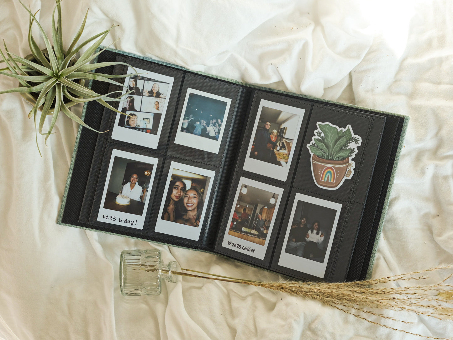 The Era Polaroid Photo Journal - Skygaze Edition